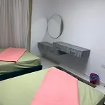شقه سكنيه مفروشه بكورنيش المعادي