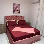 شقه سكنيه مفروشه بكورنيش المعادي